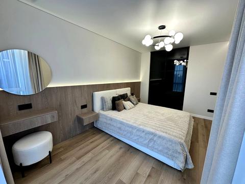 квартира за адресою Степана Бандери вул., (Будинок 4)