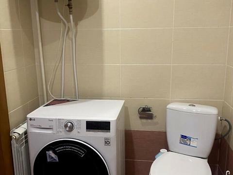 квартира за адресою Назарія Яремчука вул., 25