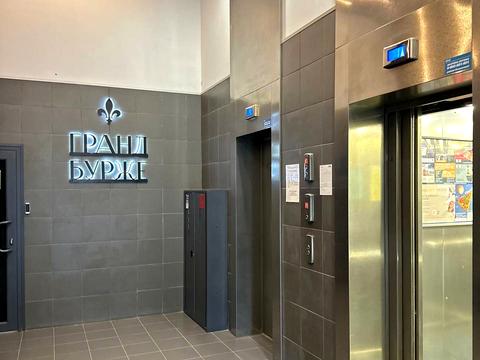 квартира за адресою Леоніда Бірюкова бульв., 2-А