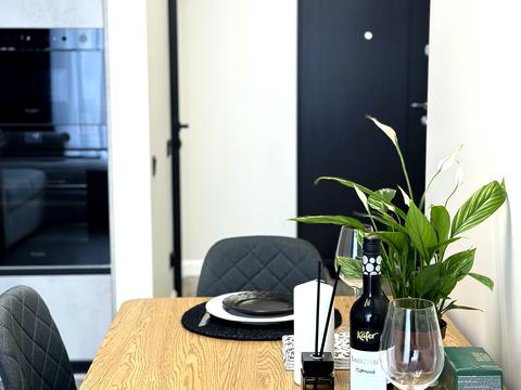 квартира за адресою Олександра Олеся вул., 9-А