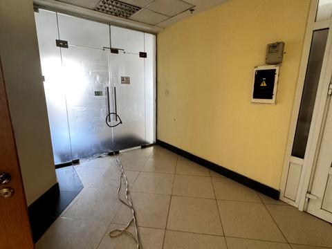 коммерческая по адресу Черновола просп. (700-летия Львова), 67г