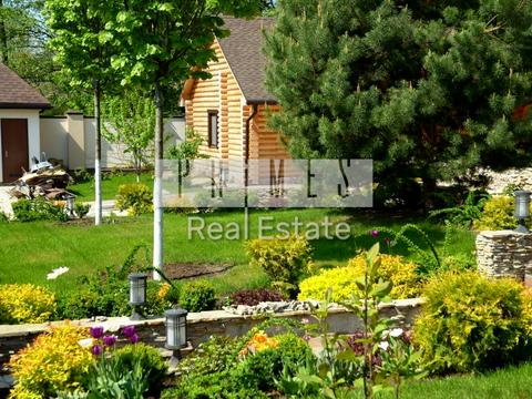 дом по адресу Центральна