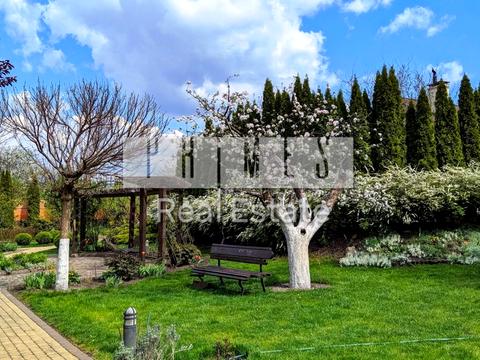 дом по адресу Центральна