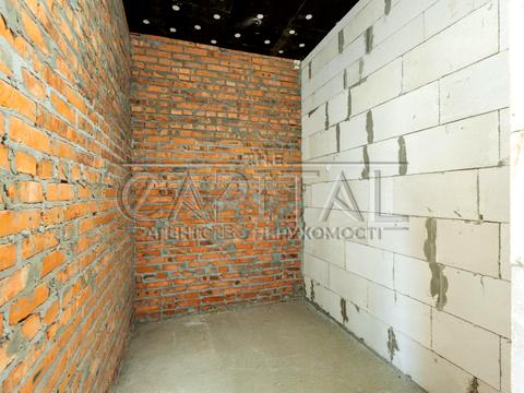 комерційна за адресою Київ, Тадея Рильського бульв., 1