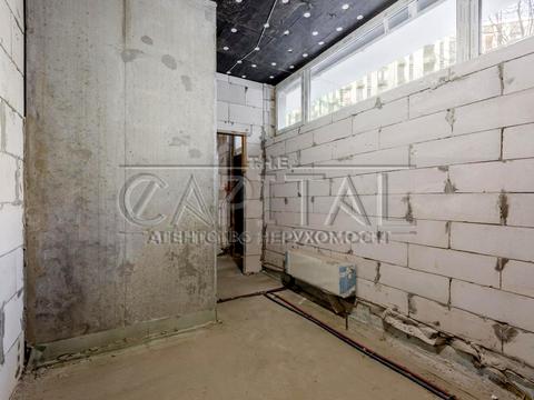 комерційна за адресою Київ, Тадея Рильського бульв., 1