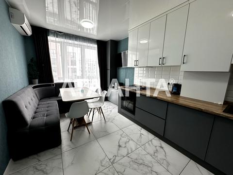 квартира за адресою Машинобудівників вул., 16