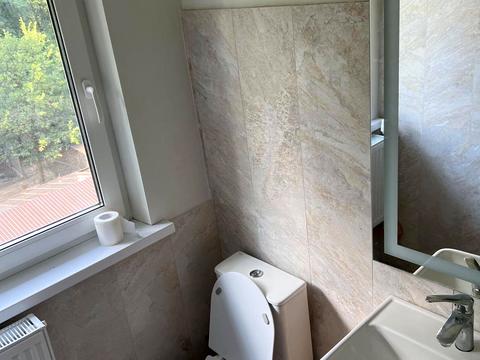 будинок за адресою Озерна