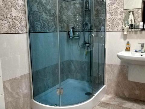 дом по адресу Новокиевская ул.