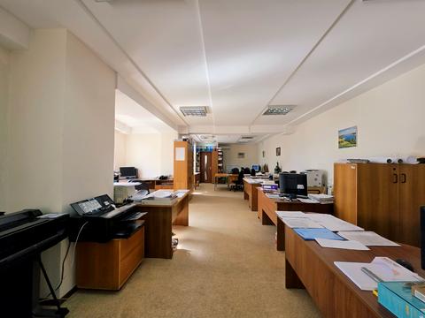 коммерческая по адресу Николая Михновского бульв. (Дружбы народов), 14-16