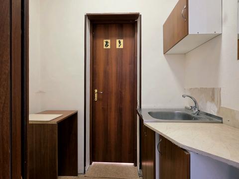 коммерческая по адресу Николая Михновского бульв. (Дружбы народов), 14-16