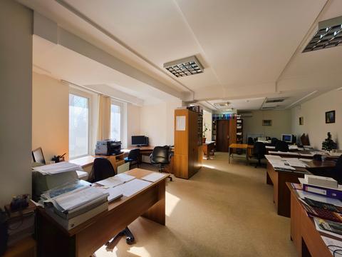 коммерческая по адресу Николая Михновского бульв. (Дружбы народов), 14-16