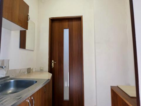 коммерческая по адресу Николая Михновского бульв. (Дружбы народов), 14-16