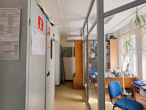 коммерческая по адресу Николая Михновского бульв. (Дружбы народов), 14-16