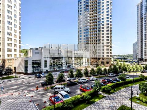 паркоместо по адресу Андрея Верхогляда ул. (Михайла Драгомирова), 12