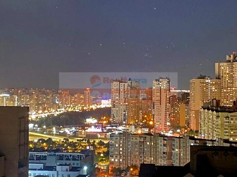 квартира за адресою Миколи Бажана просп., 1-М