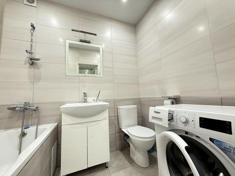 квартира за адресою Машинобудівників вул., 31