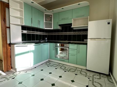 квартира за адресою Анни Ахматової вул., 15