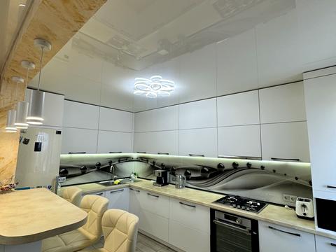 квартира за адресою Василя Макуха вул. (Червонопартизанська), 5