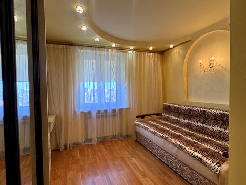 квартира за адресою Василя Макуха вул. (Червонопартизанська), 5