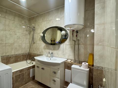 квартира за адресою Василя Макуха вул. (Червонопартизанська), 5