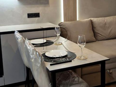 квартира за адресою Олександра Олеся вул., 5-А