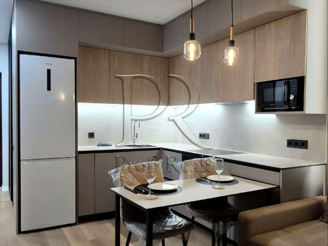 квартира за адресою Олександра Олеся вул., 5-А