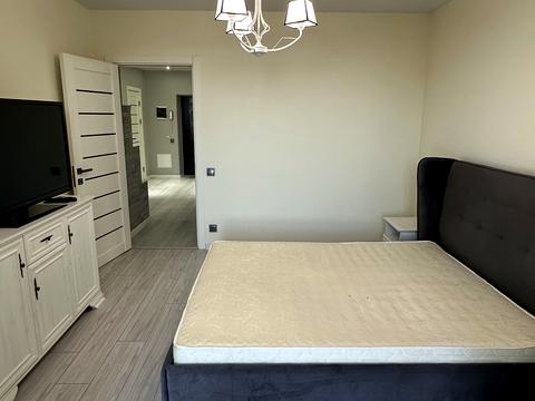 квартира за адресою Чорновола вул., 1