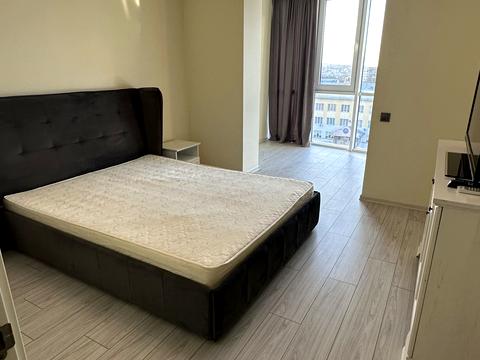 квартира за адресою Чорновола вул., 1