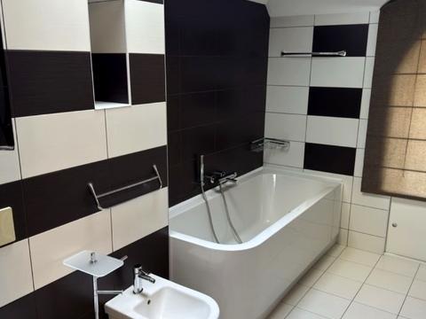 будинок за адресою смт. Слобожанське, Абрикосова