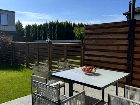 дом по адресу Озерна