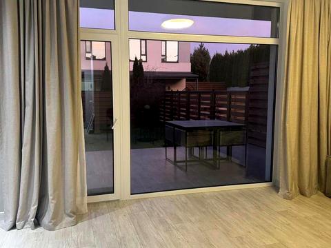 дом по адресу Озерна