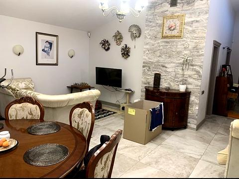 дом по адресу Центральна ул.