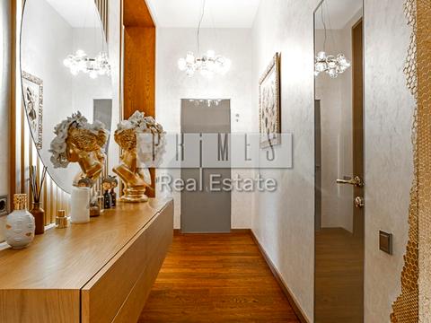 будинок за адресою с. Нові Безрадичі, Сонячна вул., 6