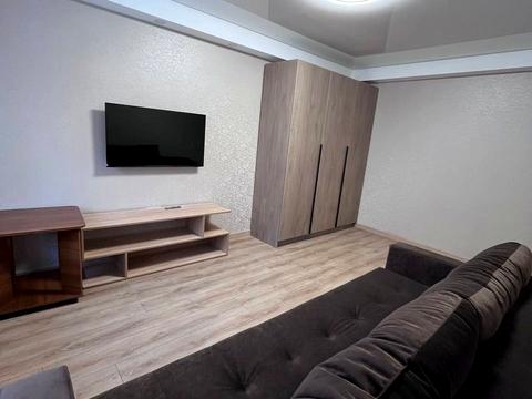 квартира за адресою Ореста Левицького вул. (Академіка Курчатова), 22