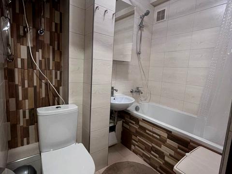 квартира за адресою Ореста Левицького вул. (Академіка Курчатова), 22