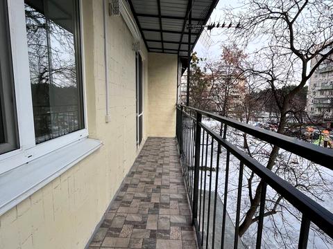 квартира за адресою Ореста Левицького вул. (Академіка Курчатова), 22