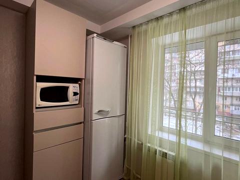 квартира за адресою Ореста Левицького вул. (Академіка Курчатова), 22