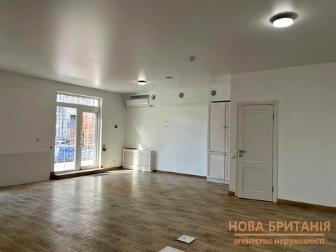комерційна за адресою Михайла Максимовича вул. (Онуфрія Трутенка), 26-Б