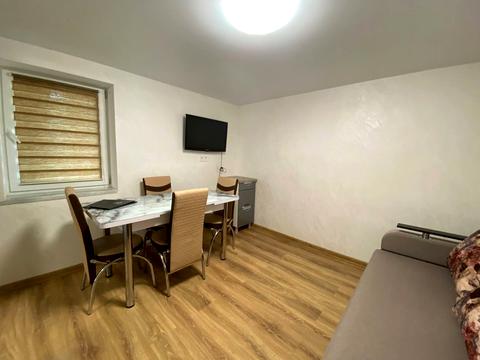 будинок за адресою Дніпровська