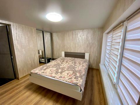 будинок за адресою Дніпровська