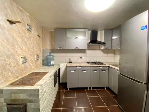 будинок за адресою Дніпровська