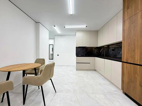 квартира по адресу Карпатська ул., 10-Б