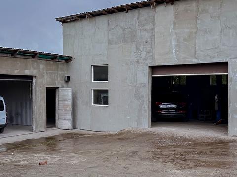 комерційна за адресою Рівненська, 80А