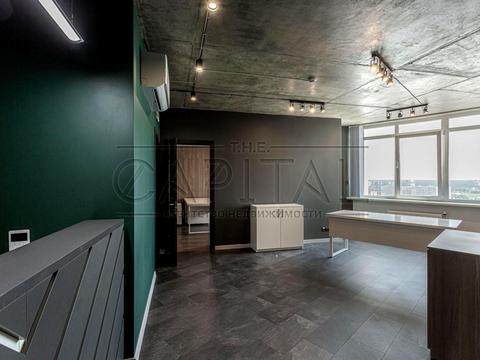 комерційна за адресою Срібнокільська вул., 1