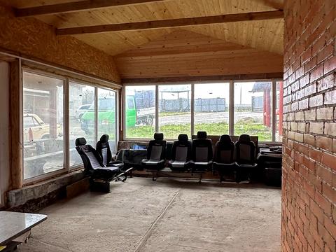 комерційна за адресою Рівненська, 80А