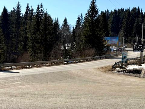 участок по адресу с. Яблоница, 