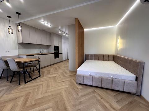 квартира по адресу Зализничная ул., 9-М