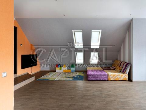 дом по адресу с. Гнедин, Беркута