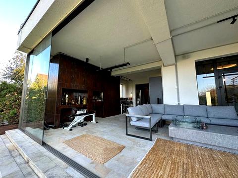 дом по адресу Плютовская ул.