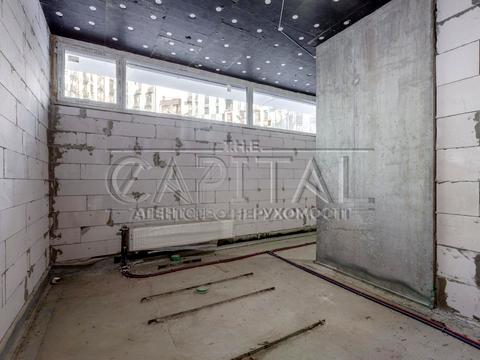 комерційна за адресою Тадея Рильського бульв., 1